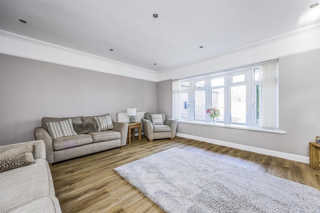 29 New Road, Lovedean-Portico Marketing-Sold By-19.J