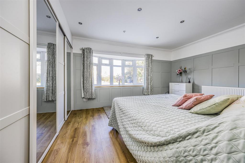 29 New Road, Lovedean-Portico Marketing-Sold By-3.JP