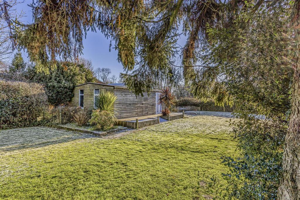 29 New Road, Lovedean-Portico Marketing-Sold By-35.J