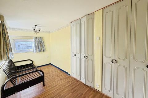 undefined, Golden Grove, Southampton SO14