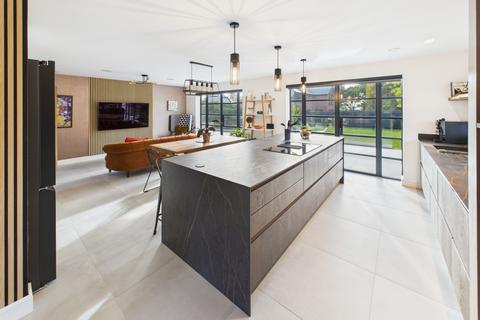 undefined, Greenaway Lane, Warsash, SO31 9HT