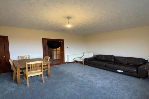 2 bedroom flat to rent, Stenhouse Avenue West, ,