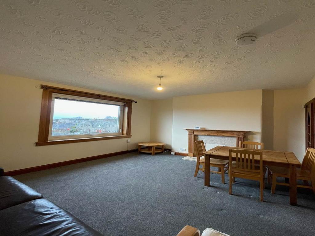 Living room 2