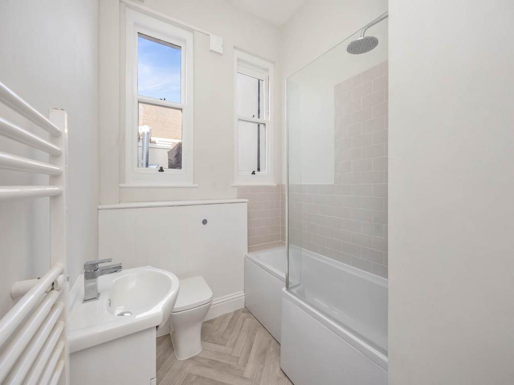 First Floor Flat, 1-