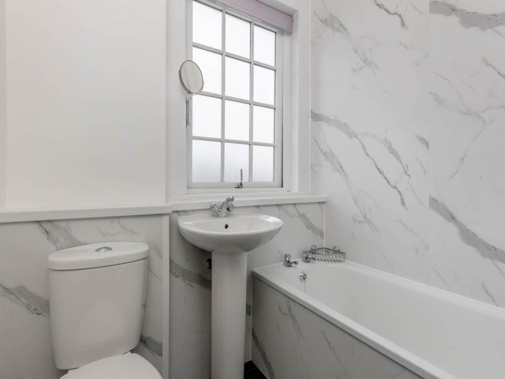 60094 Canongate031