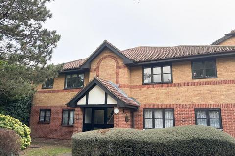 1 bedroom flat to rent, London NW11