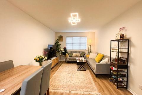 1 bedroom flat to rent, London NW11