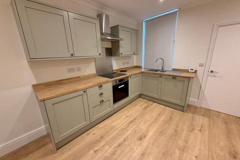 3 bedroom terraced house for sale, West Street, Hoyland, Barnsley, S74 9EQ