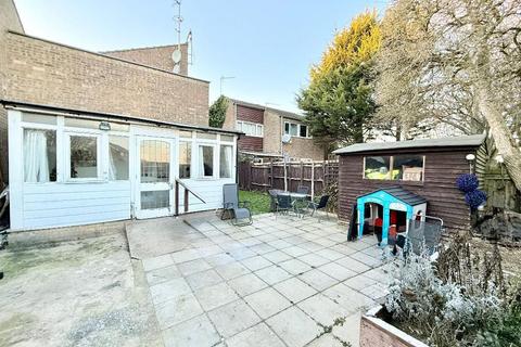 undefined, Winchester Gardens, Marsh Farm, Luton, Bedfordshire, LU3 3UD