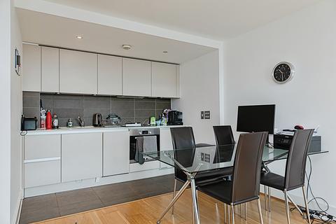 1 bedroom flat to rent, Empire Square West, Empire Square, London