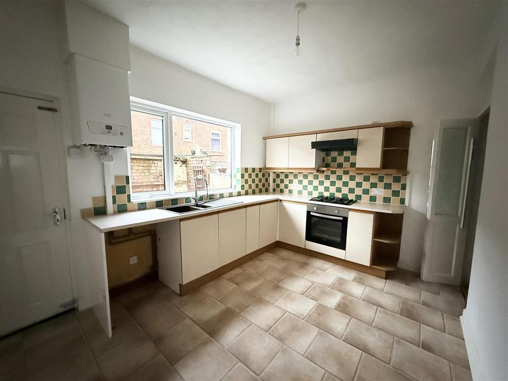 Kitchen/Dining