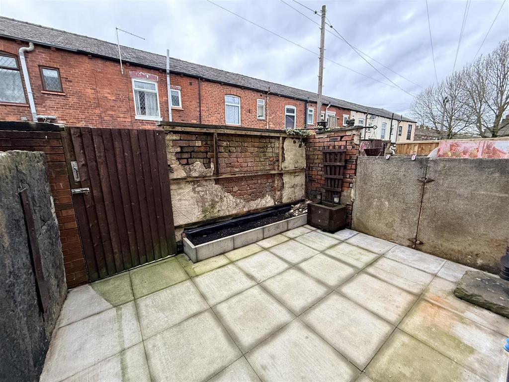 Rear Courtyard