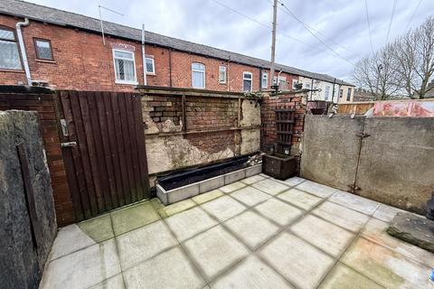2 bedroom terraced house for sale, John Street, Tyldesley, Manchester M29 8BU