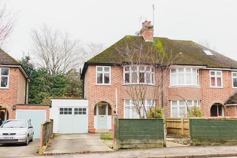 Bath Road, Banbury, OX16