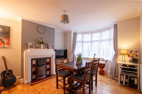 3 bedroom semi-detached house for sale, Bath Road, Banbury, OX16