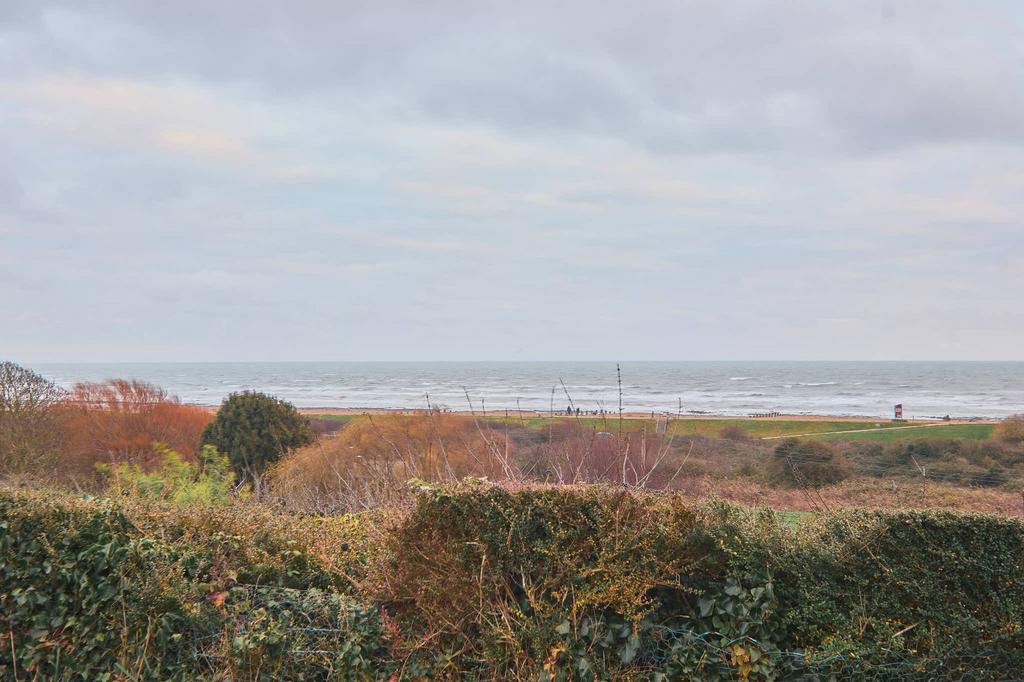 Direct Sea Views