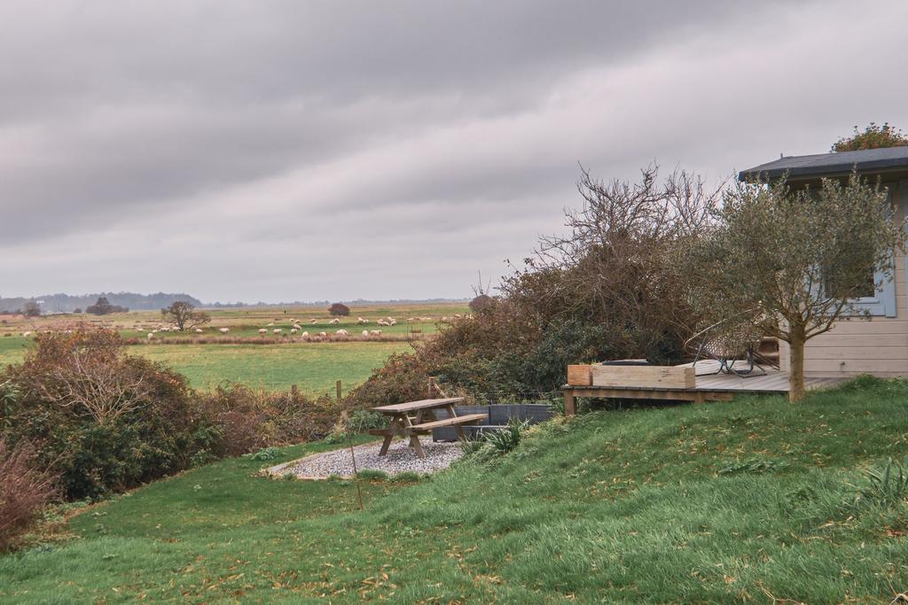 Garden with East &amp; Northly Views