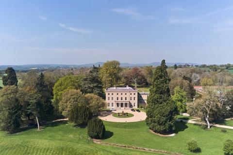 undefined, Holt Fleet, Ombersley, Droitwich, Worcestershire