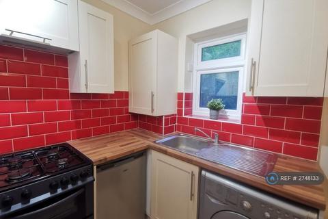 2 bedroom maisonette to rent, Kentwood Hill, Tilehurst, Reading, RG31