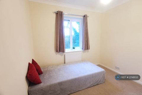2 bedroom maisonette to rent, Kentwood Hill, Tilehurst, Reading, RG31