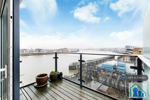2 bedroom flat to rent, Wharf Street, London, SE8