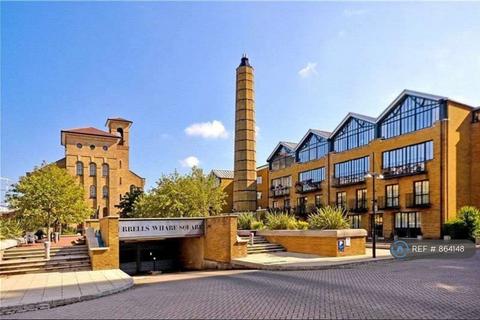 2 bedroom flat to rent, Brunel House, London, E14