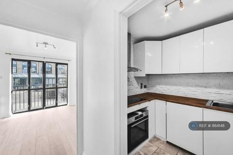 2 bedroom flat to rent, Brunel House, London, E14