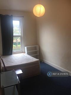 2 bedroom flat to rent, London, London, SW8