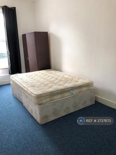 2 bedroom flat to rent, London, London, SW8