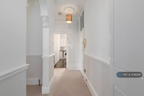 undefined, The Drive, London, SW20