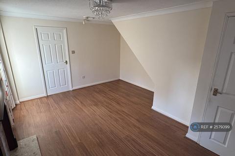 2 bedroom terraced house to rent, Bluebell Close, Scunthorpe, DN15
