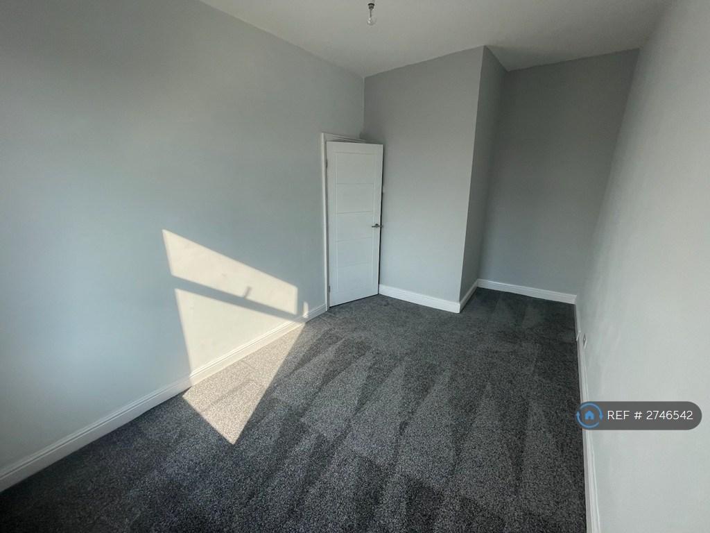 Bedroom 2 - East
