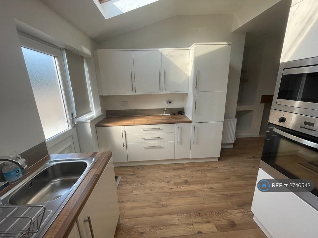 Kitchen - North