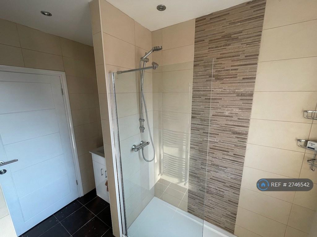 Bathroom - Shower