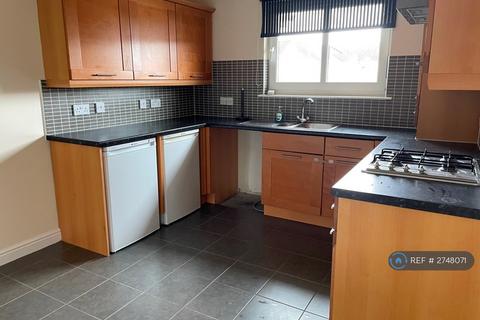 2 bedroom flat to rent, Heather Gardens, Uddingston, Glasgow, G71