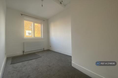 2 bedroom flat to rent, Ealing, London, W5