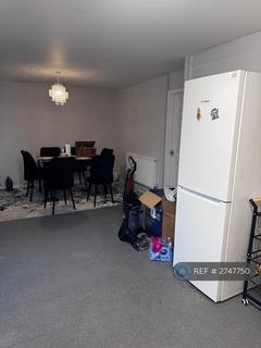 4 bedroom end of terrace house to rent, Old Quarry Court, Northampton, NN3