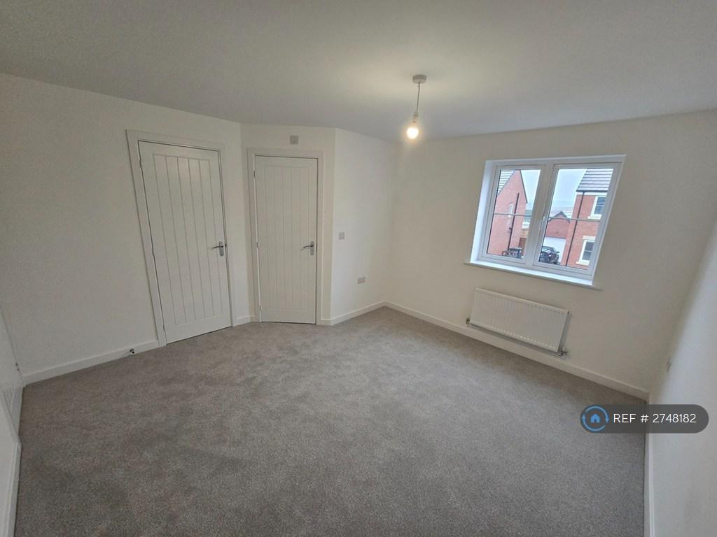En-Suite Bedroom