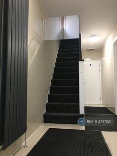 1 bedroom in a house share to rent, Church Road, West Drayton, UB7
