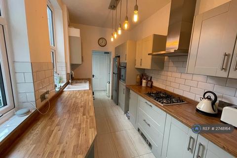 2 bedroom terraced house to rent, Fountayne Street, York, YO31