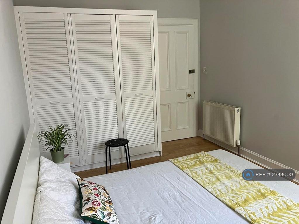 Double Bedroom 1