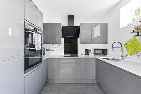 2 bedroom apartment for sale, High Street, Silsoe, Bedfordshire, MK45