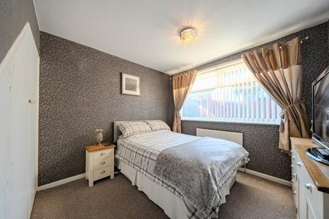 4 bedroom bungalow for sale, Half Mile Gardens, Leeds, West Yorkshire