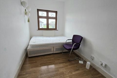 undefined, Braintree Avenue,  Ilford, IG4
