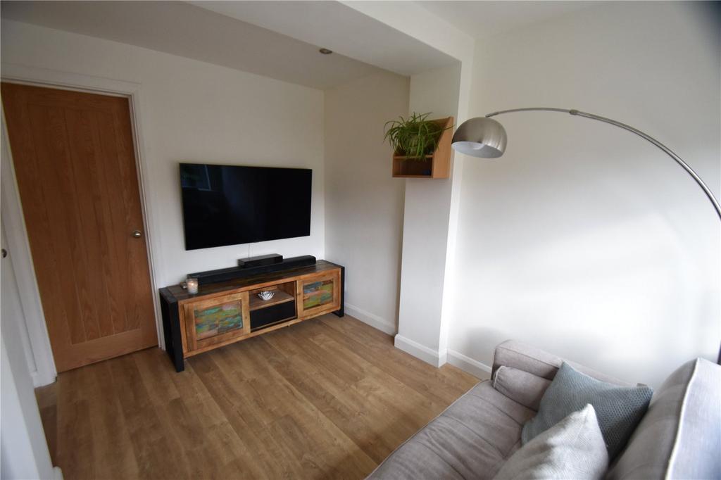 Family Room/Bed 4