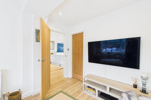 4 bedroom semi-detached house for sale, Goose Acre, Chesham, Buckinghamshire, HP5