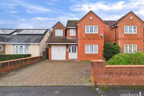 4 bedroom detached house for sale, Silver Fox Crescent, Reading RG5