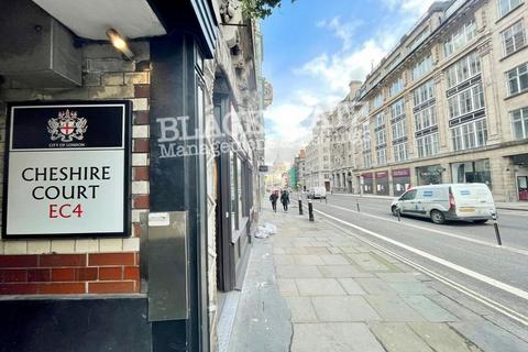 Studio to rent, EC4A