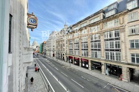 Studio to rent, EC4A