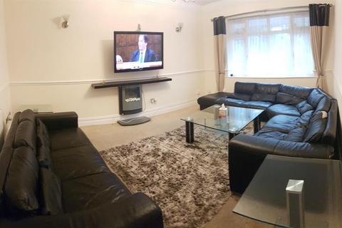 undefined, Kingswood Road, Manchester M14